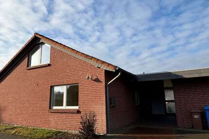 Haus zum Mieten in Gifhorn 1.300 € 134 m²