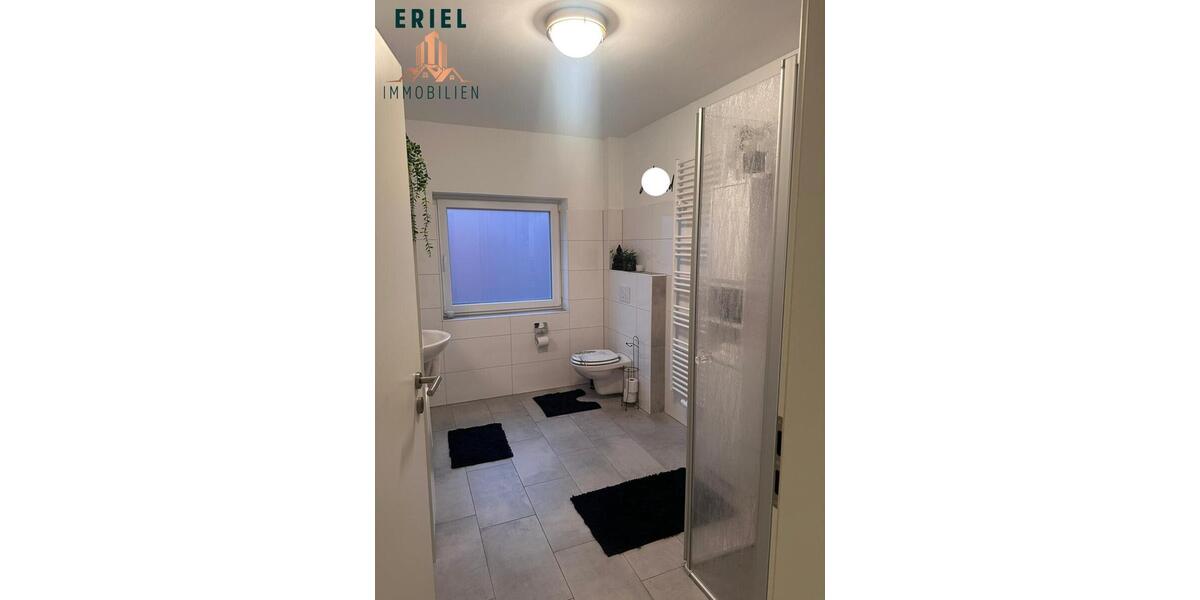 Moderne 3-Zimmer-Dachgeschoss-Wohnung inkl. neuer Einbauküche in Moormerland zur Vermietung !! 3 zimmer