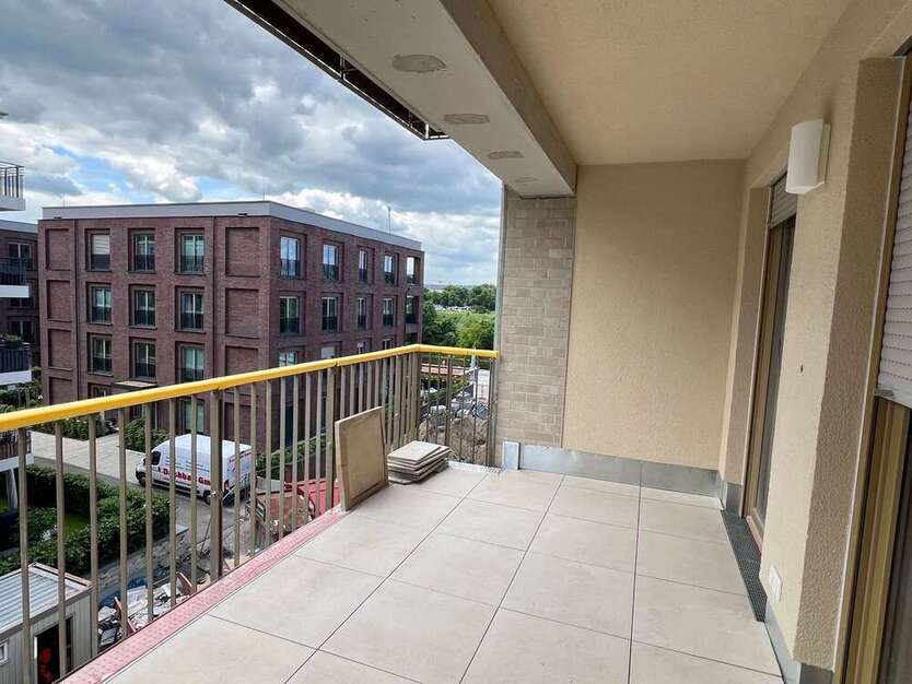Wohnung zum Mieten in Dresden 1.440 € 84.8 m²