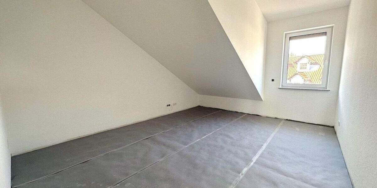 Etagenwohnung Wachenheim - 3 Zimmer, 85 m&sup2;, 1.190&euro; | Angebot:25776328