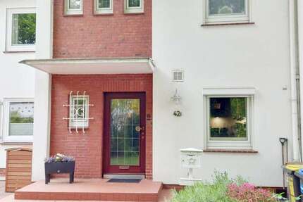 Haus Bremen Burglesum - 5 Zimmer, 120 m&sup2;, 1.350&euro; | Angebot:27453657