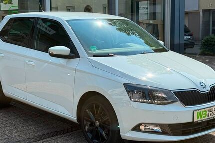 Skoda Fabia 52.731 km 11.900 &euro; Wuppertal 42289