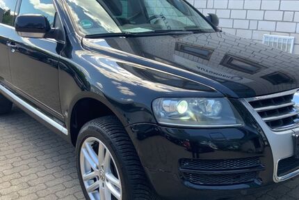 VW Touareg 309.541 km 2.690 &euro; Rellingen 25462