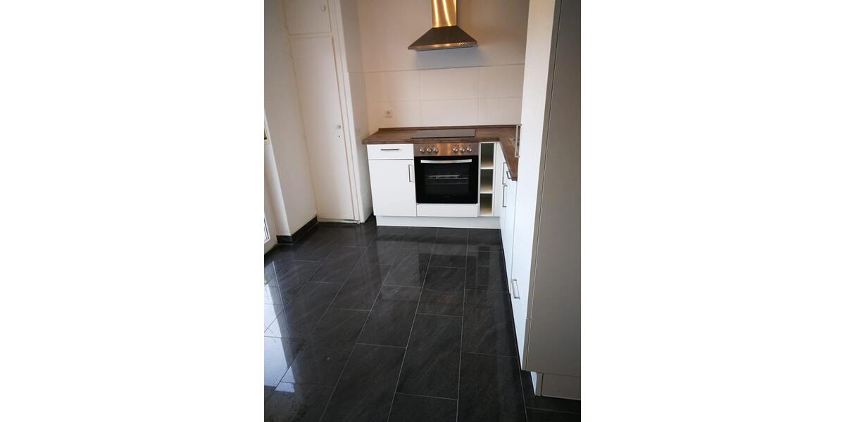 Erdgeschoßwohnung Kaiserslautern Betzenberg - 1 Zimmer, 61 m&sup2;, 665&euro; | Angebot:25375958