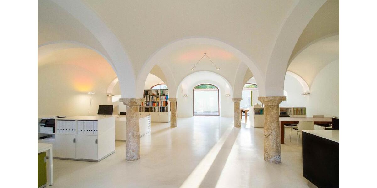 Villa Geisenfeld - 5 Zimmer, 372 m&sup2;, 1.280.000&euro; | Angebot:23391094