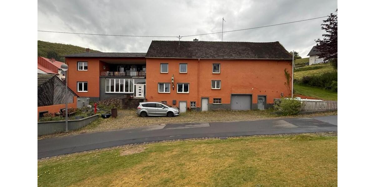 Einfamilienhaus Pelm - 8 Zimmer, 300 m&sup2;, 262.500&euro; | Angebot:26638814