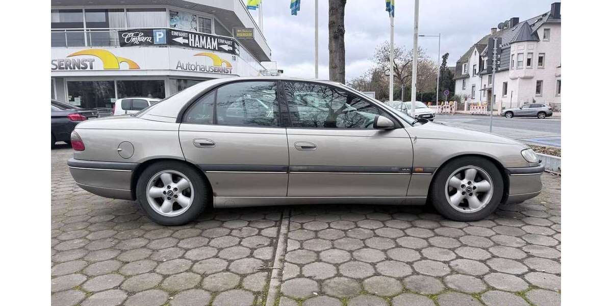 Opel Omega 214.000 km 899 &euro; Mainz-Kastel 55252