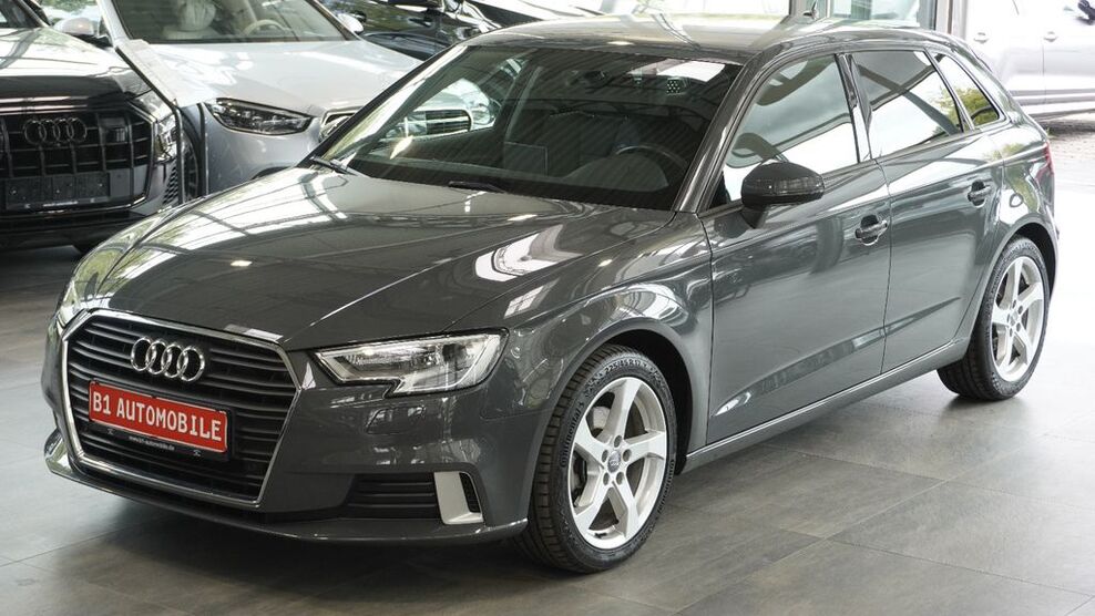 Audi A3 74.000 km 17.991 € Olpe 57462