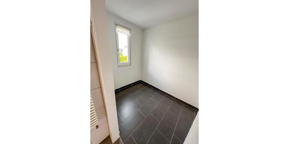 Reihenhaus Bonn Hardtberg - 4 Zimmer, 116 m&sup2;, 560.000&euro; | Angebot:27003879