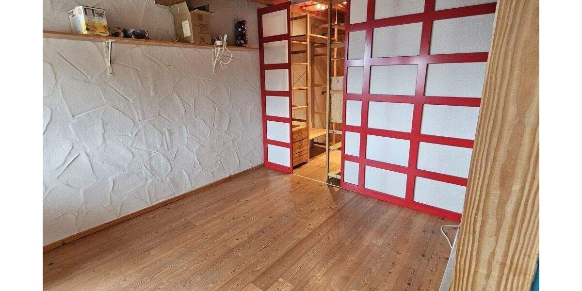 Einfamilienhaus Niedermohr - 8 Zimmer, 264 m&sup2;, 450.000&euro; | Angebot:25850233