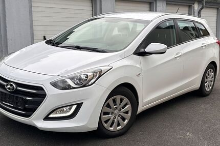 Hyundai i30 144.832 km 6.750 &euro; TRIER 54295