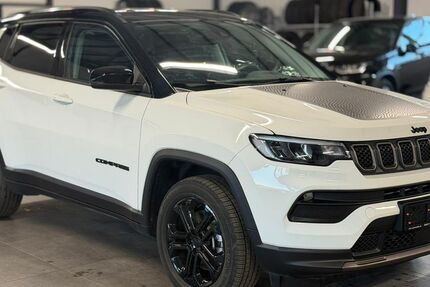 Jeep Compass 8.242 km 23.790 &euro; Friedewald 36289