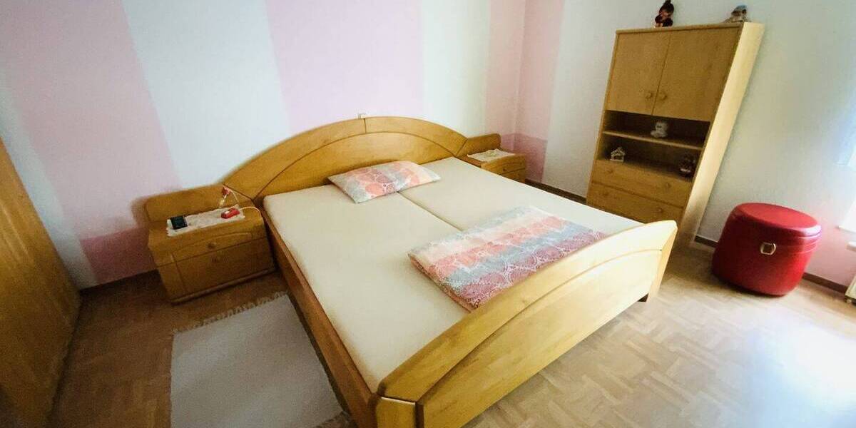 Etagenwohnung Leun - 2 Zimmer, 74 m&sup2;, 129.000&euro; | Angebot:26257460