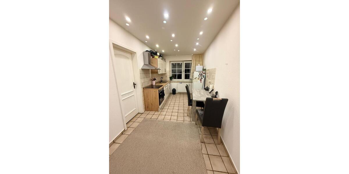 Erdgeschoßwohnung Bergneustadt - 2 Zimmer, 70 m&sup2;, 800&euro; | Angebot:25267811