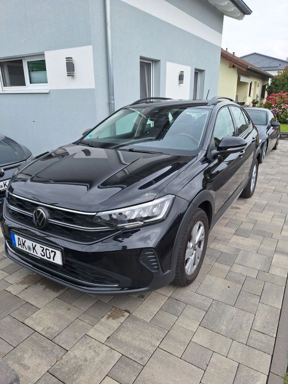 VW Taigo 28.100 km 17.950 € PLECKHAUSEN 56593