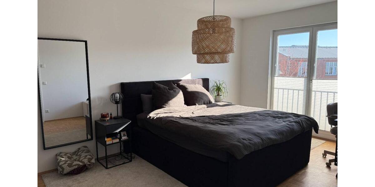 Etagenwohnung Teltow - 2 Zimmer, 76 m&sup2;, 1.215&euro; | Angebot:25883940