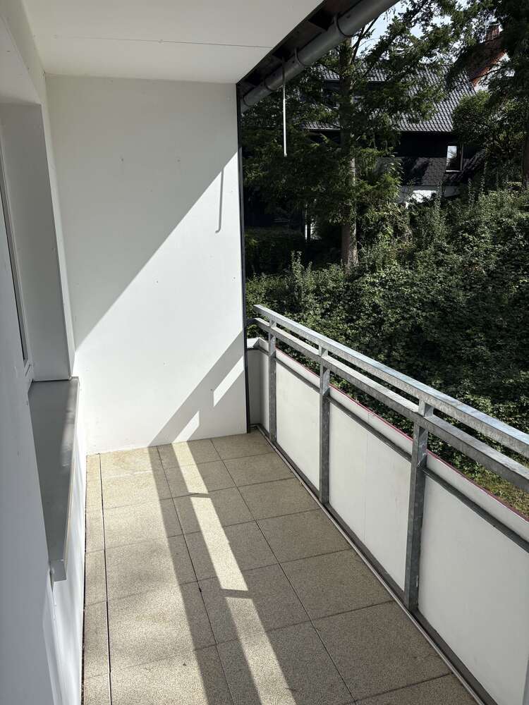 Wohnung zum Mieten in Velbert-Langenberg 396 € 52.12 m²