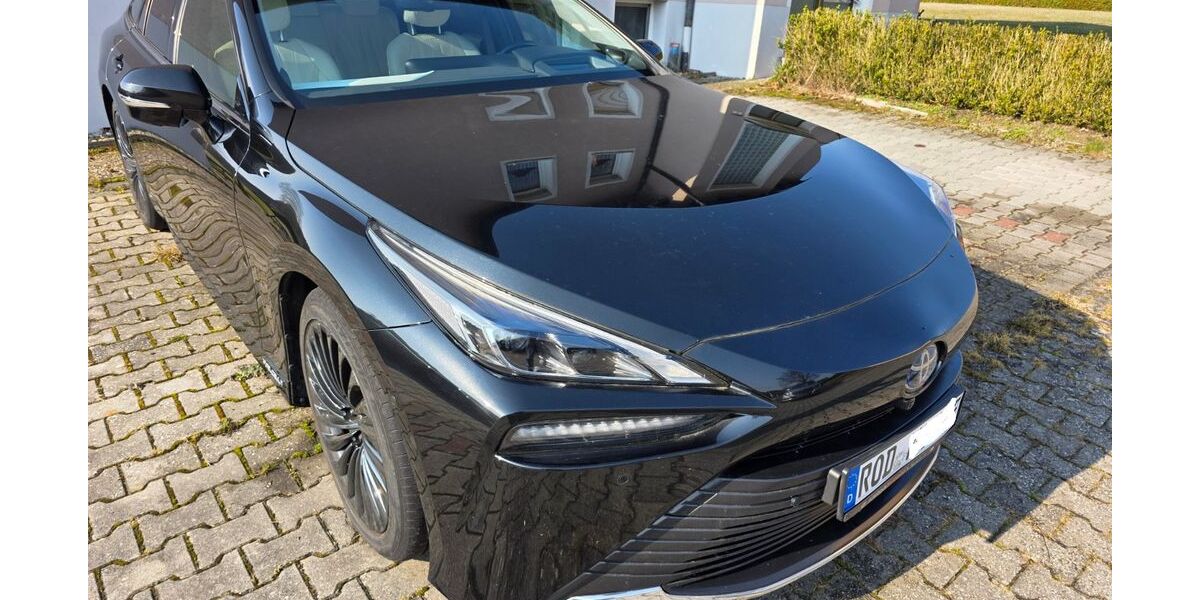 Toyota Mirai 53.940 km 22.900 &euro; Roding 93426