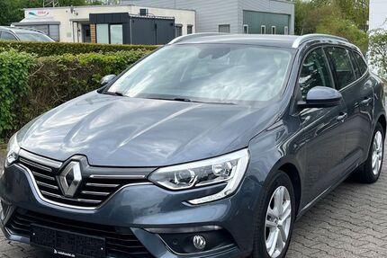 Renault Megane 26.911 km 14.500 &euro; Arnsberg 59757