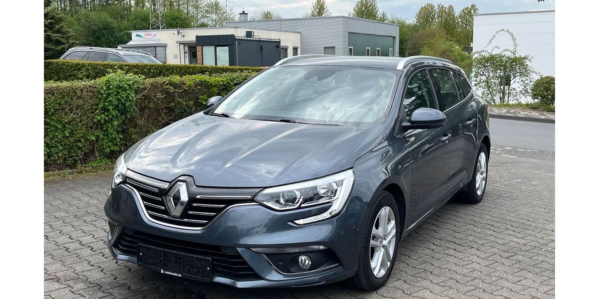 Renault Megane 26.911 km 14.500 &euro; Arnsberg 59757