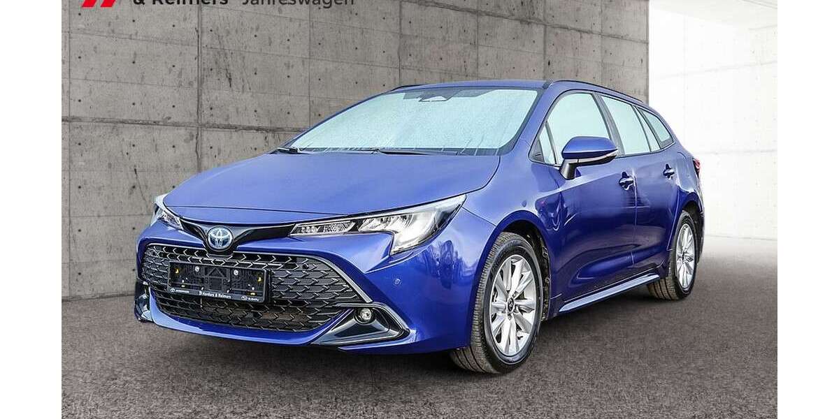 Toyota Corolla 15.086 km 27.880 &euro; Itzehoe bei Hamburg 25524