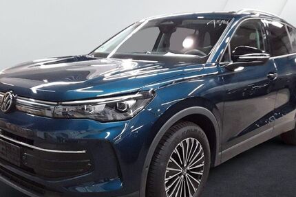 VW Tiguan 25.899 km 32.990 &euro; Blomberg 32825