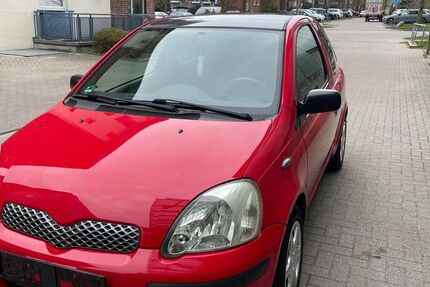 Toyota Yaris 229.717 km 800 &euro; Hamburg 22147