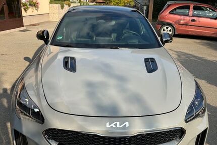 Kia Stinger 52.700 km 30.900 &euro; Holzkirchen 83607