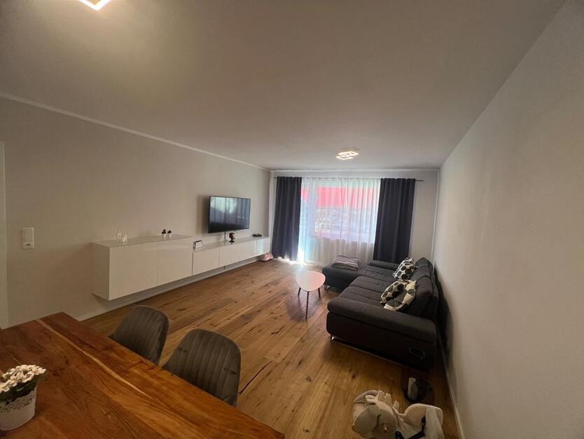 Sanierte und Moderne 3 Zimmer Eigentumswohnung in Gochsheim
