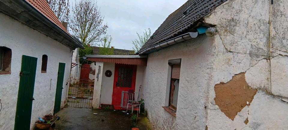 Einfamilienhaus Bernburg (Saale) - 4 Zimmer, 120 m&sup2;, 28.000&euro; | Angebot:27126507
