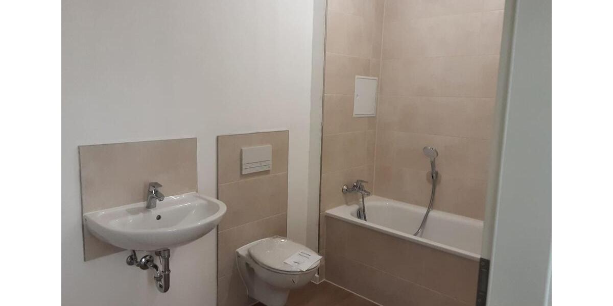 Etagenwohnung Teutschenthal - 4 Zimmer, 109 m&sup2;, 1.177&euro; | Angebot:24591715