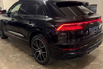 Audi Q8 126.700 km 53.980 &euro; Mainz 55129