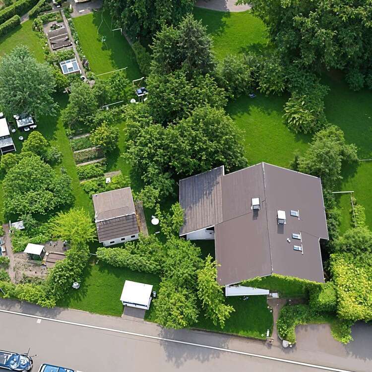 Haus zum Kaufen in Böblingen 725.000 € 201 m²