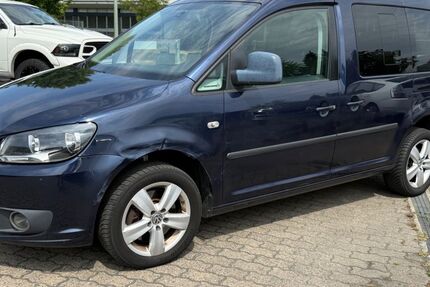 VW Caddy 323.756 km 5.999 &euro; Hanau 63452
