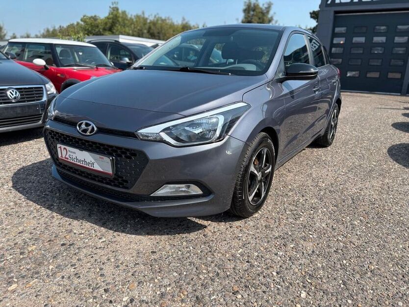 i20