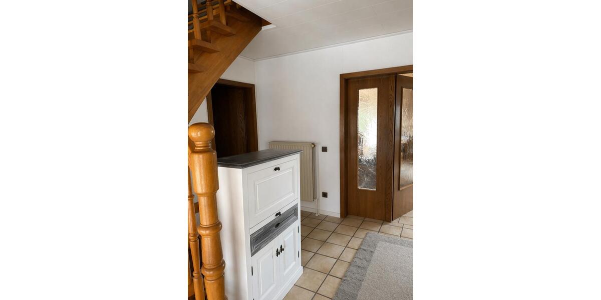 Doppelhaushälfte Netphen - 6 Zimmer, 120 m&sup2;, 310.000&euro; | Angebot:24708882