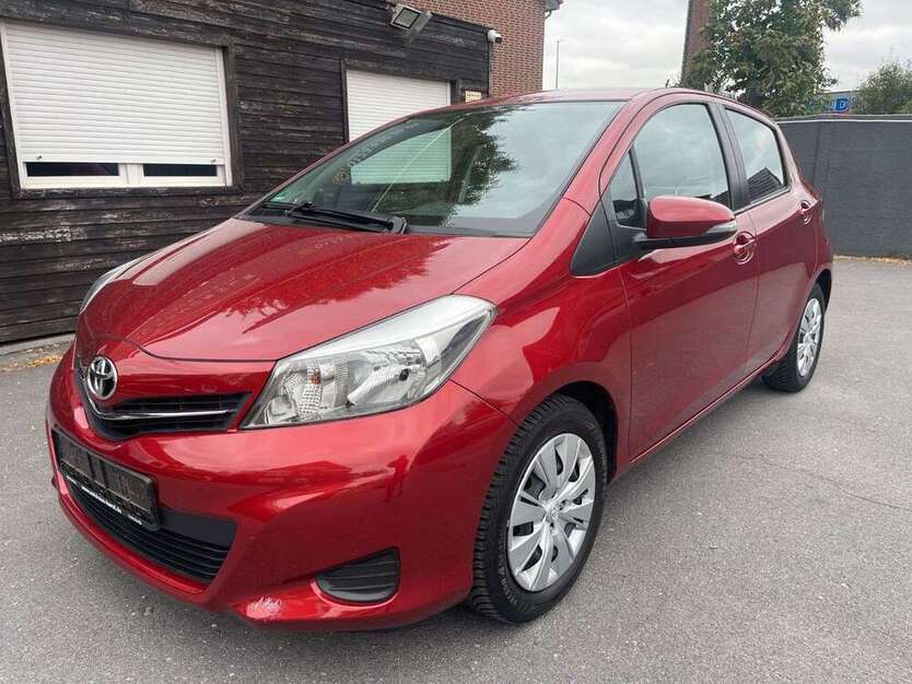 Toyota Yaris 62.750 km 7.590 € Rheda-Wiedenbrück 33378