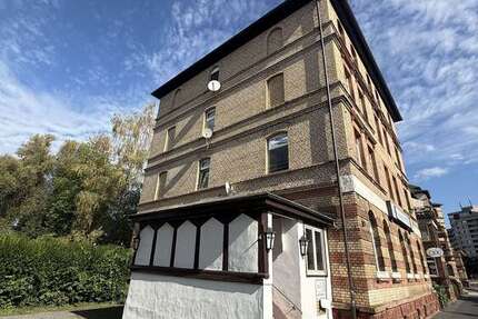 Wohnung Marburg Südviertel - 6 Zimmer, 160 m&sup2;, 2.000&euro; | Angebot:27338100