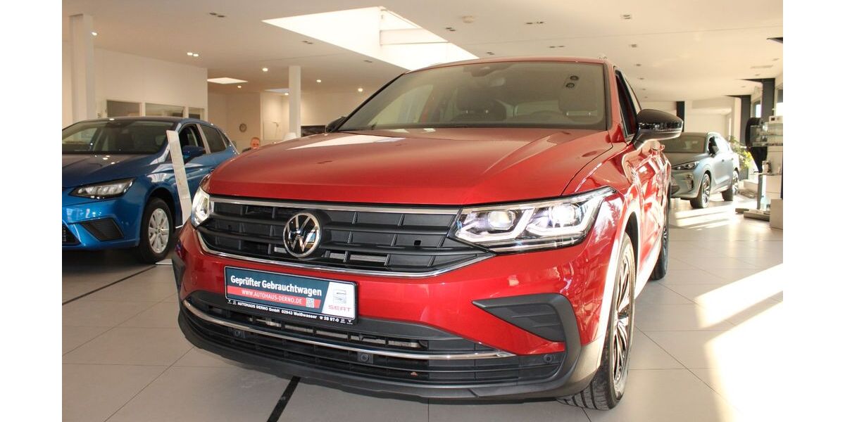 VW Tiguan 47.913 km 24.498 &euro; Weißwasser 02943