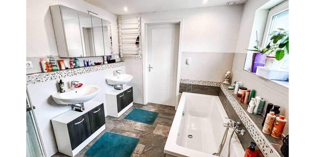 Einfamilienhaus Untersteinbach Untersteinbach - 7 Zimmer, 116 m&sup2;, 350.000&euro; | Angebot:25743867