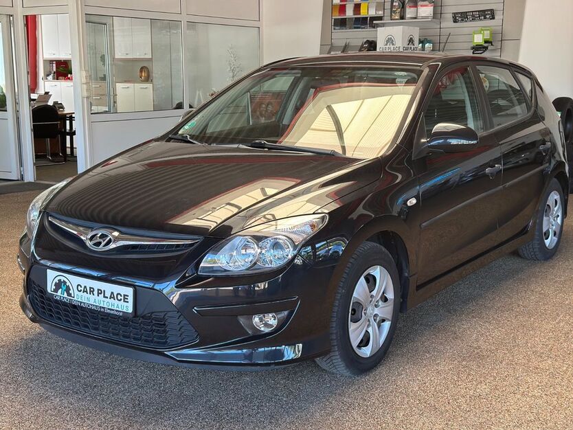 Hyundai i30 45.325 km 6.499 € Elmenhorst 18107