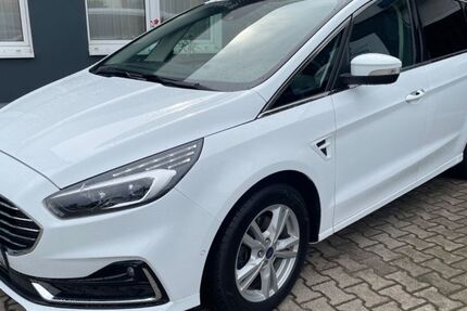 Ford S-Max 64.998 km 23.899 &euro; Leuna 06237