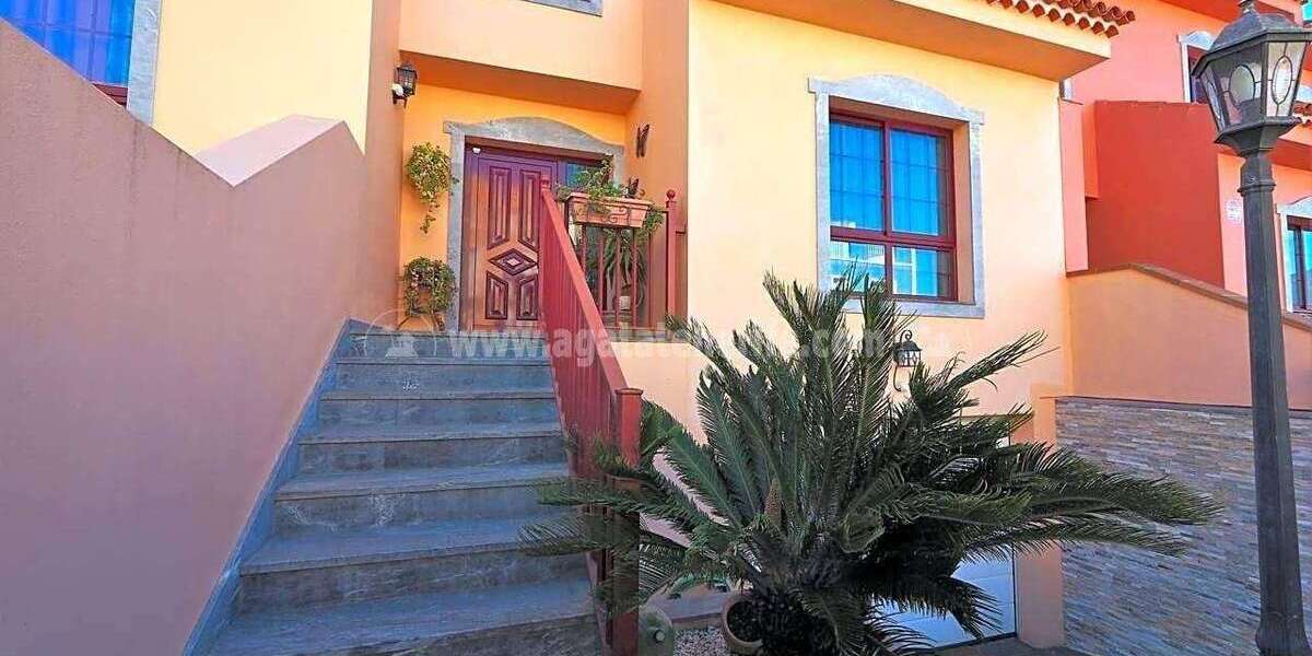 Einfamilienhaus La Orotava - 4 Zimmer, 216 m&sup2;, 1.750&euro; | Angebot:25607933