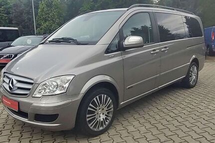 Mercedes Viano