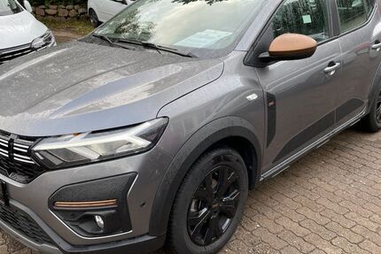 Dacia Sandero 31.935 km 17.800 € Schafstedt 25725