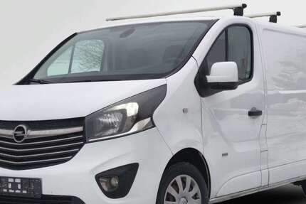 Opel Vivaro 171.000 km 9.980 &euro; Husum 25813