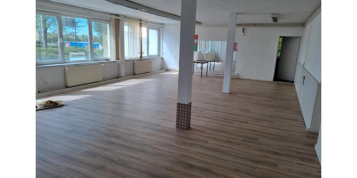 Gewerbeobjekt Neubrandenburg - 2&euro; | Angebot:26486087