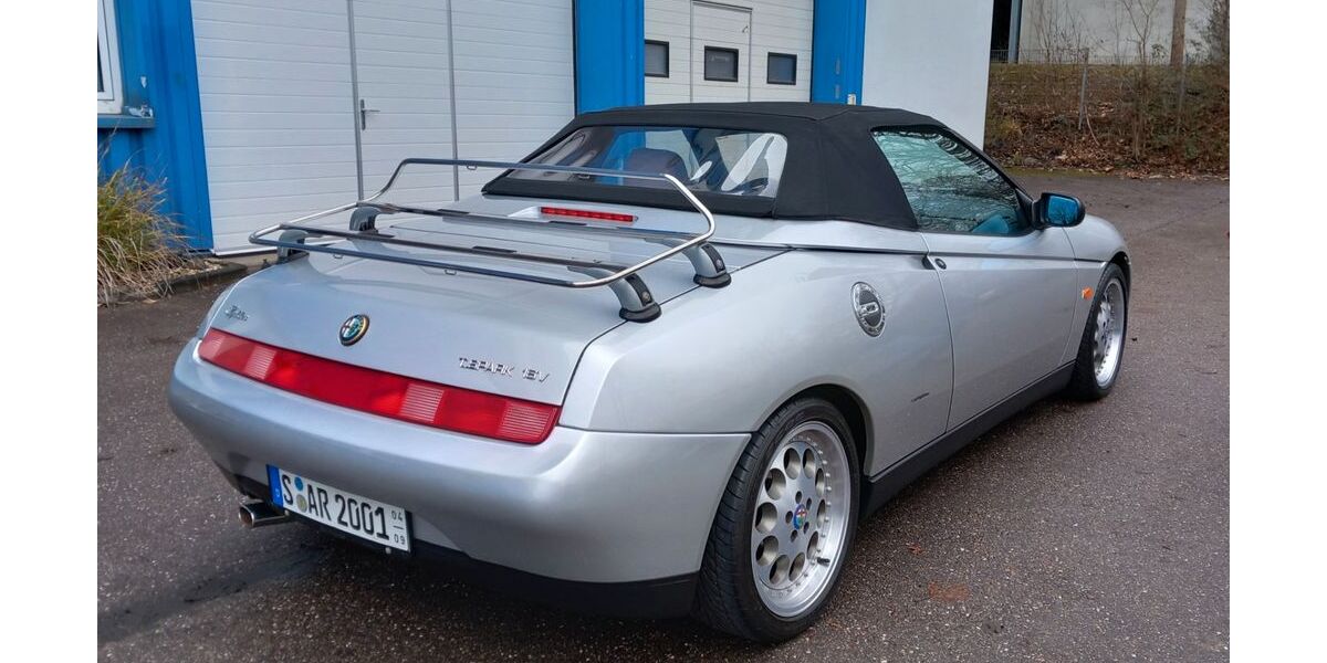 Alfa Romeo Spider 82.500 km 12.500 &euro; Stuttgart 70376