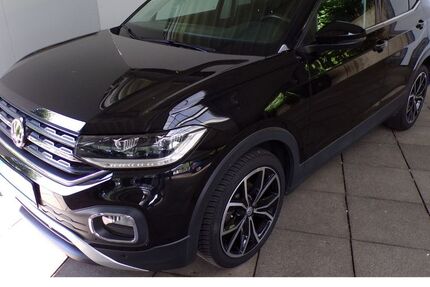 VW T-Cross 64.675 km 19.970 &euro; Lennestadt 57368