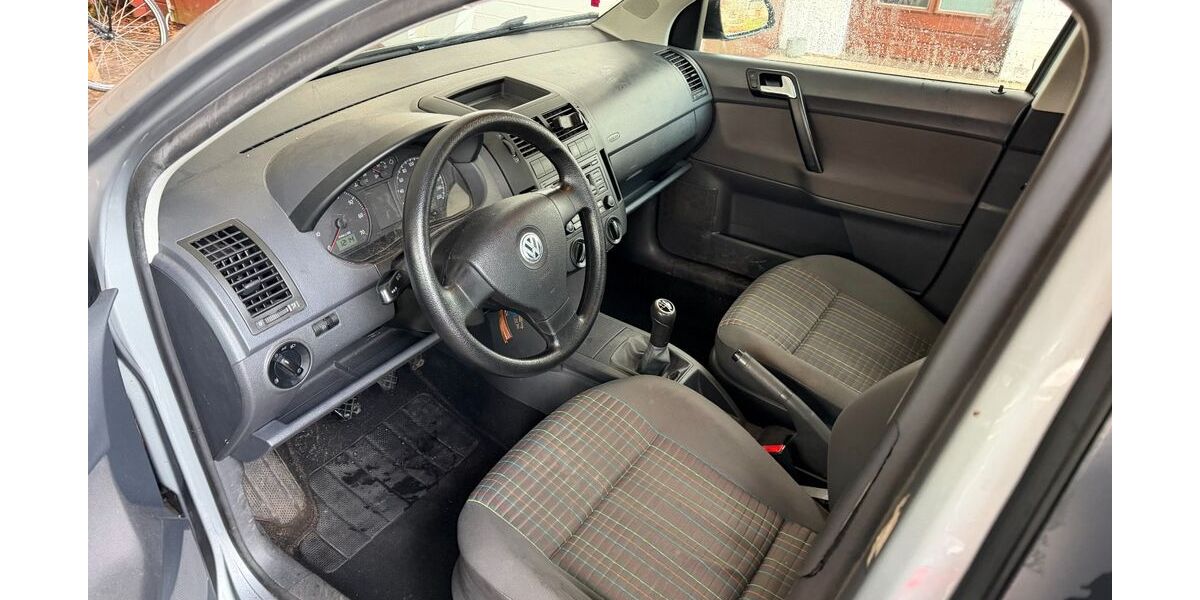 VW Polo 97.500 km 3.000 &euro; Hamburg 22393